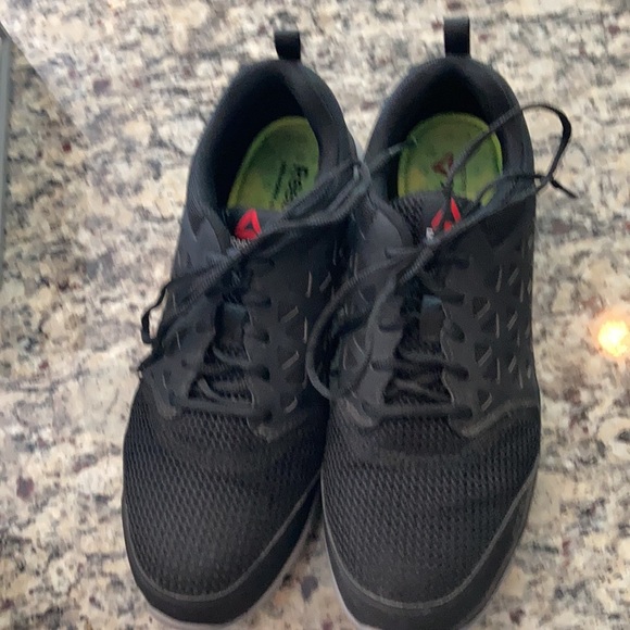 athletic oxford shoes